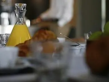 Les 4 étoiles Couette-café Montpellier