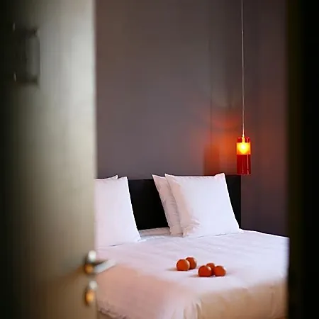 Les 4 étoiles Bed & Breakfast 3*