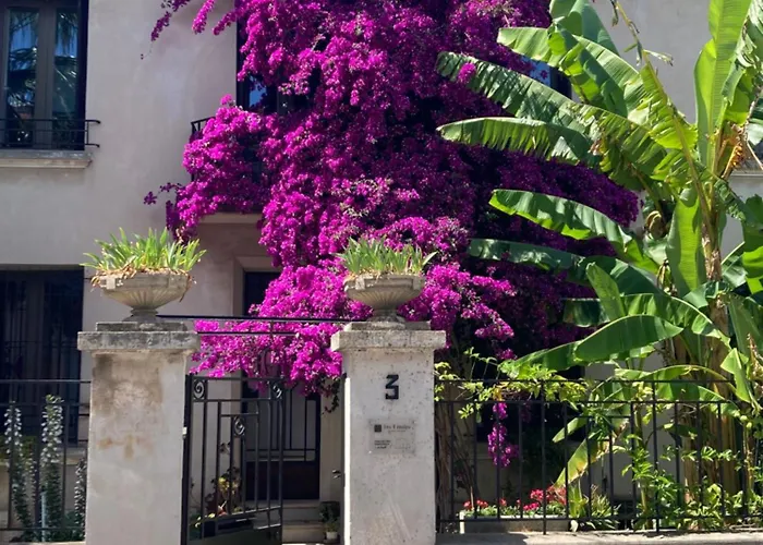 Les 4 Etoiles 3* Montpellier