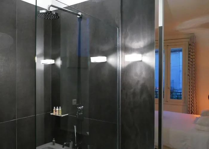 Les 4 Etoiles 3* Montpellier